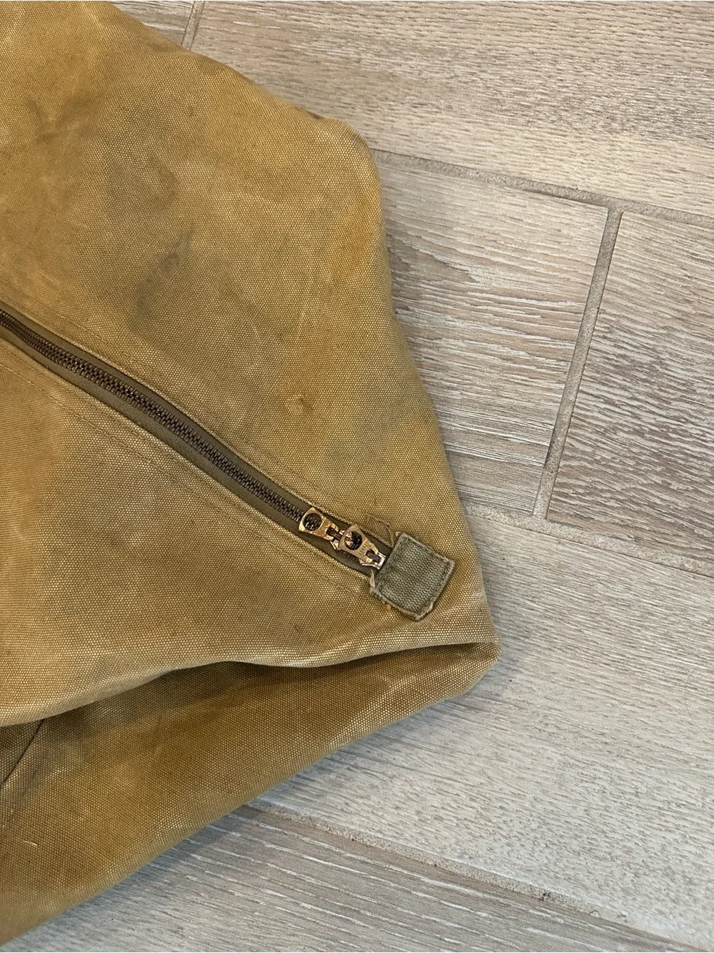 VTG World War II U.S. Army Air Forces Aviator Zipper Kit Bag (AN 6505-1)